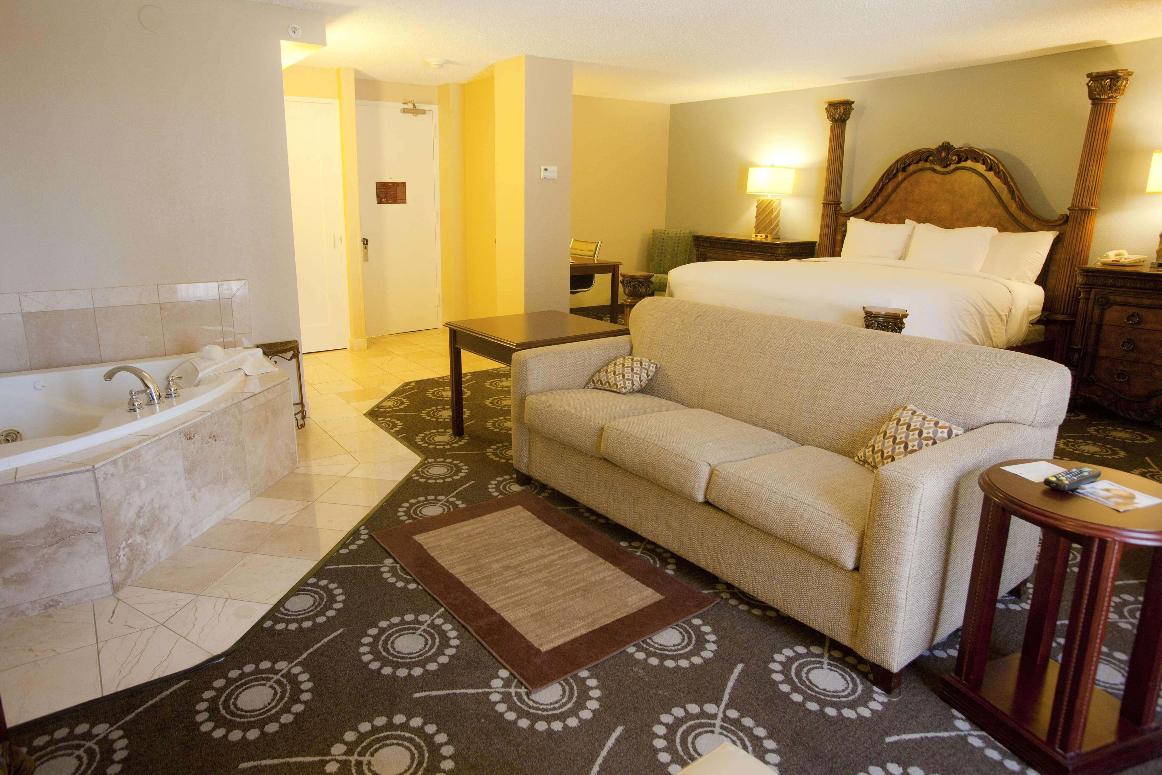 Hotel Wyndham Midland Downtown Esterno foto