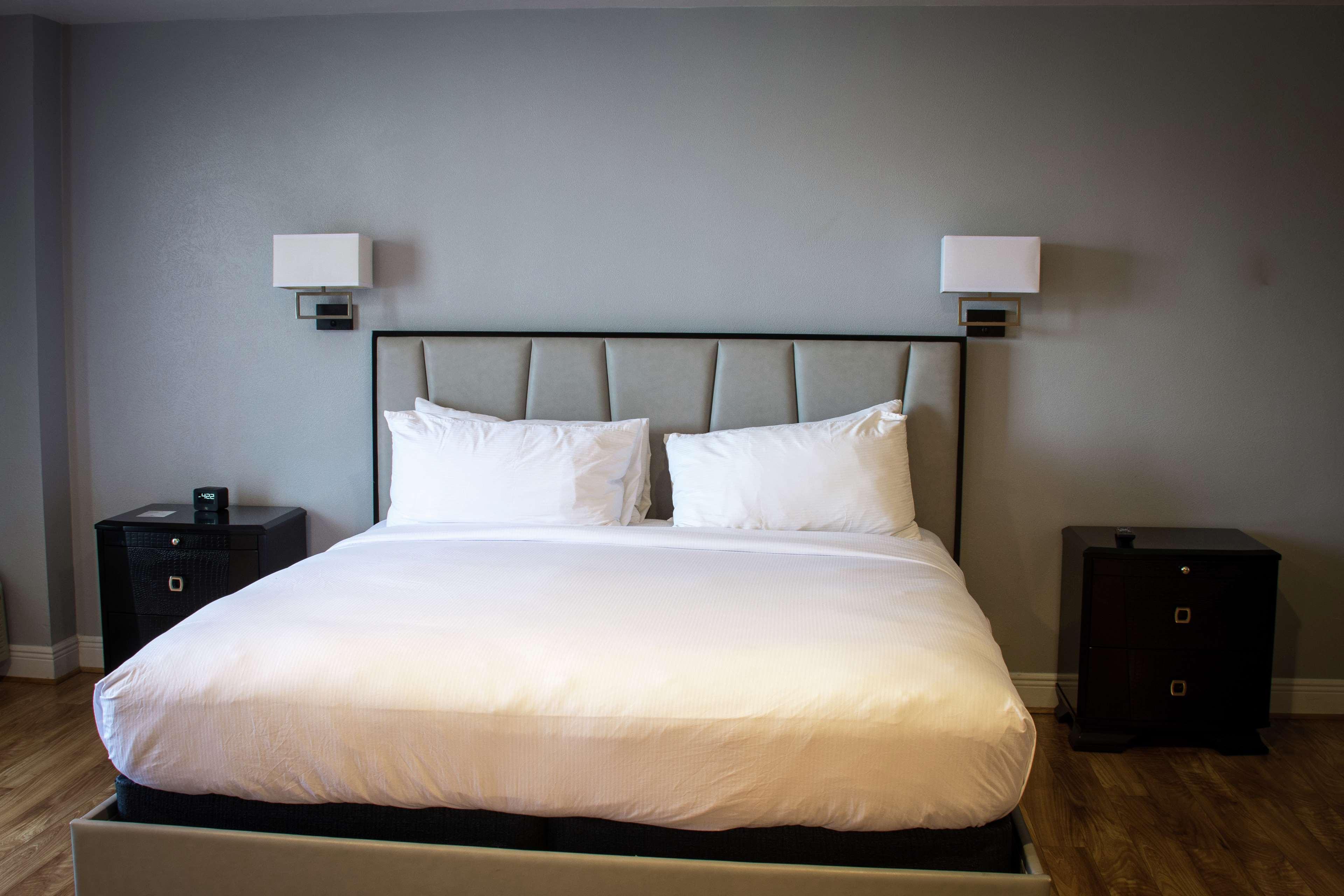 Hotel Wyndham Midland Downtown Esterno foto