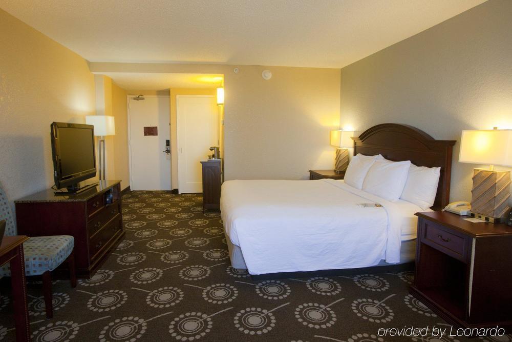 Hotel Wyndham Midland Downtown Esterno foto